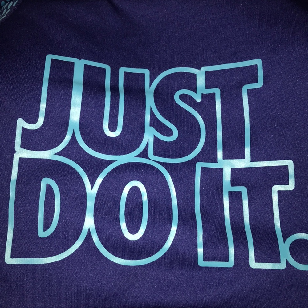 Blue Nike sweatshirt (size medium)